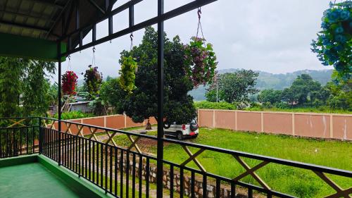 Surrounding environment, Ri Tngen in Umsning