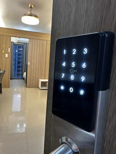 Cozy MOA Condo Perfect for 2, Manila