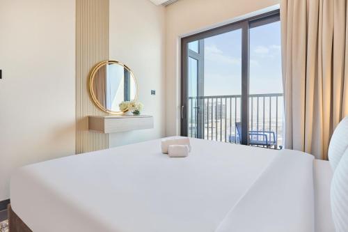 STAY BY LATINEM Luxury 1BR Holiday Home CB 1210 Near Burj Khalifa, Dubaï (photo 10)