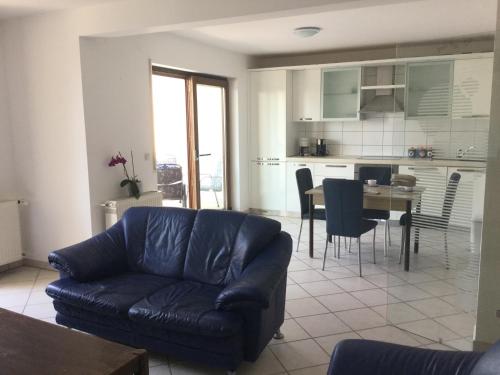 2 bedrooms, 2 beds