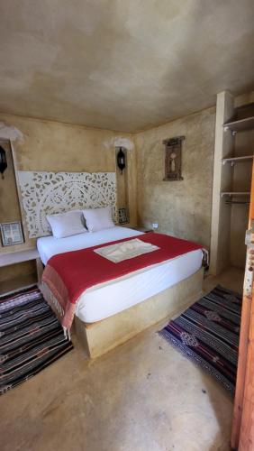Al Madina, traditional Riad in 比塞大