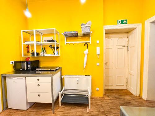 Nap Club - stylish & quiet base in vibrant Kiez, Берлин (фото 11)