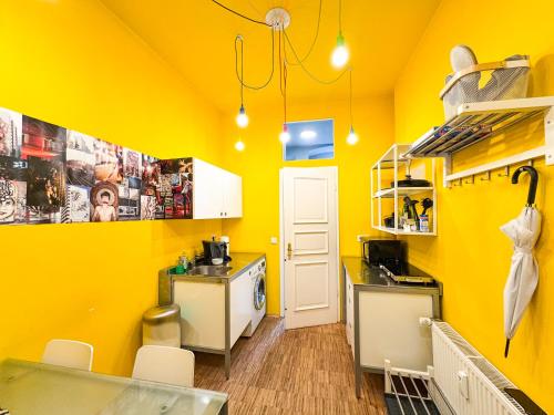 Nap Club - stylish & quiet base in vibrant Kiez, Берлин (фото 9)
