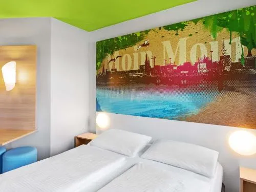 B&B Hotel Hamburg-Wandsbek in Hamburg, Deutschland