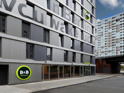 B&B Hotel Berlin Alexanderplatz - image 11