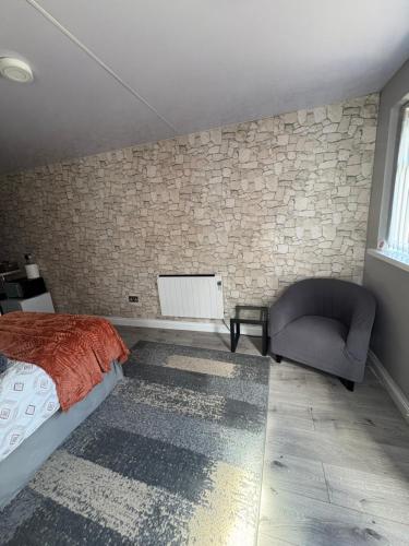 Large and spacious bedroom with en-suite, Бирмингем (фото 4)