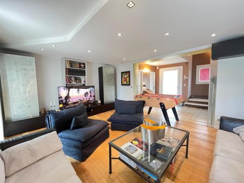 Les hauts de Merfy maison 5 chambres avec piscine in Saint-Thierry