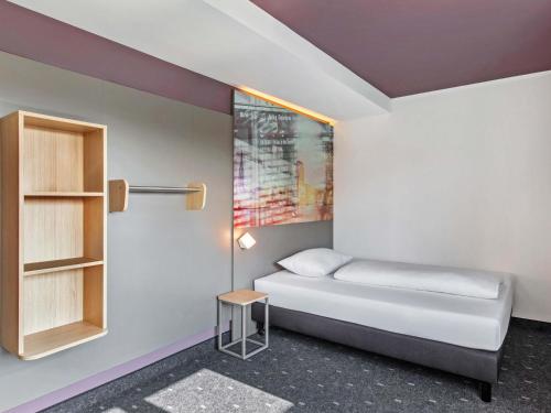 ibis Hotel Hamburg Airport - image 3