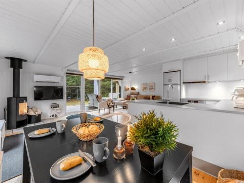 Holiday Home Ginna - 1-3km from the sea by Interhome in Vejers Strand