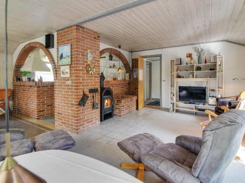 Holiday Home Tala - 4km from the sea by Interhome in Bredmose