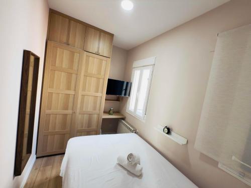  négyzetméteres, 1 hálószobás Ház 1 fürdőszobával Arganzuela területén (Cozy apartment near Atocha by beBalmy) in Arganzuela