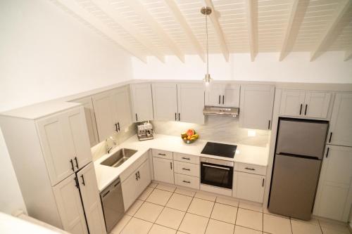 Cocina, Antigua Bay Villa in Mamora Bay