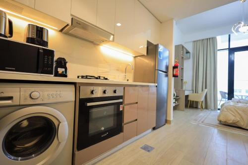 Kazan Homes - Splendid Studio - Close to Racecourse & Meydan Mall, Meydan District, Dubai, Dubai (photo 7)