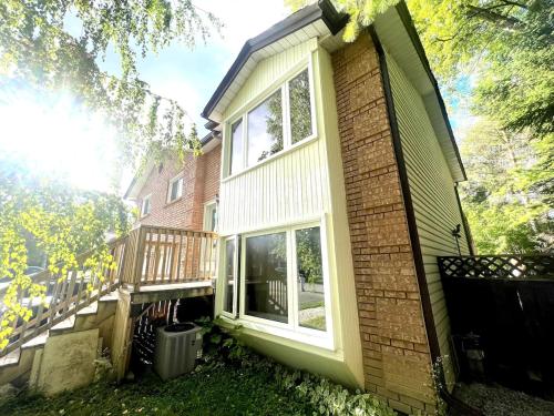 Hot Tub BANYA Sauna True Cottage experience in Innisfil (ON)