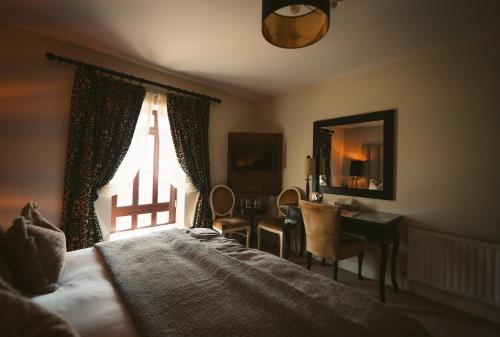 Keenans Boutique Hotel - image 14