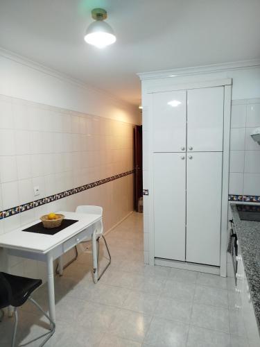 Quarto completo tranquilo e sossegado in ริโอ เดอ มูโร