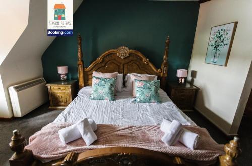 Five Guest Rooms in Tudor House Short Lets & Serviced Accommodation Frankwell Shrewsbury With Free W – khách sạn tại Porthill