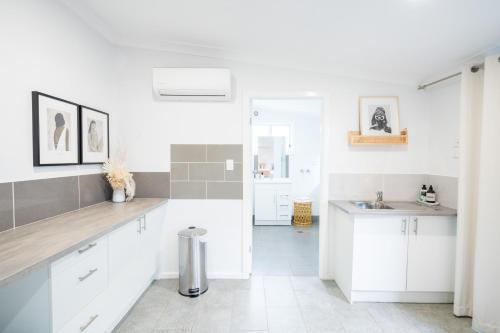 Pink Muse, 3 Mins To Ettalong Beach - Putty Beach