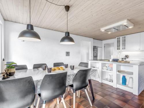 Holiday Home Iara - 500m from the sea by Interhome in ไอเดสทรุป