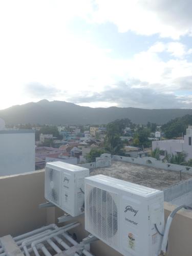 ทัศนียภาพ, maruthamalai andavar residency in วดาวัลลี