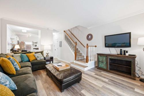 Mass Ave Gem and steps away from Yoga Studio