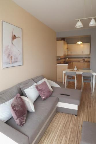 Apartament z Garażem blisko Lotniska