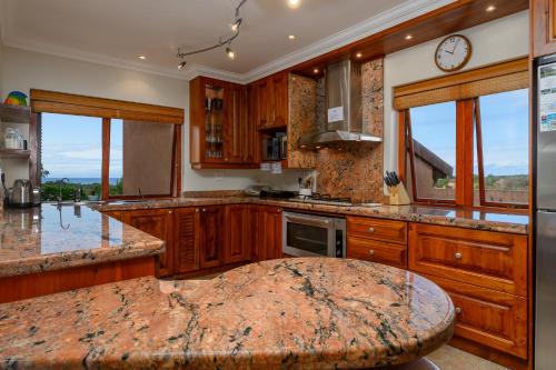 San Lameer Villa 11703 - 5 Bedroom Deluxe - 10 pax - San Lameer Rental Agency in Southbroom