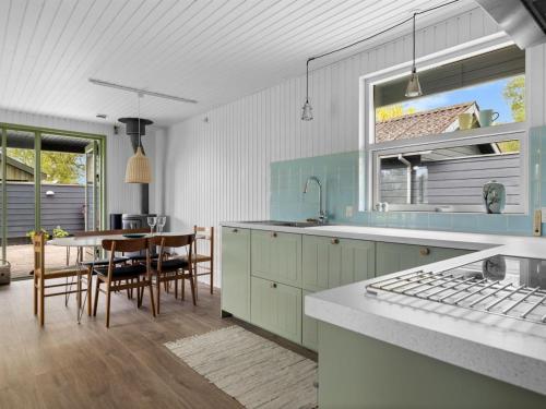 Holiday Home Andine - 250m from the sea by Interhome in 尼保