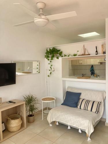 Casa M&M, relax, big terrace, swimming pool 5