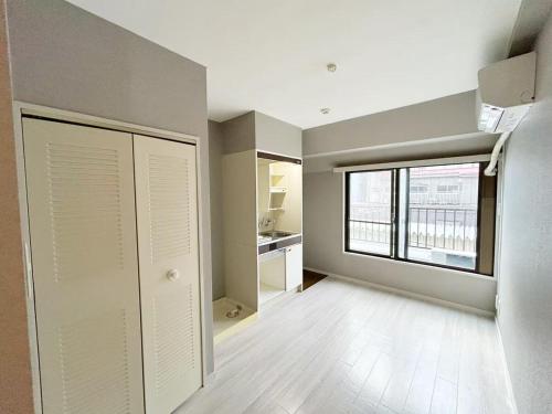 Shinjuku Center 新宿中心#Shinjuku kabukicho#3 min walk from subway##高速无限制网路#新装修高级公寓#大楼一层入口自动锁门Newly renovated#404