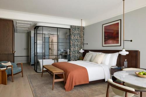 room detail thumbnail 0