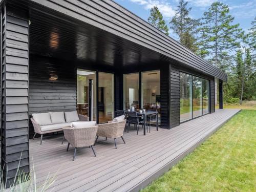 Holiday Home Jonas - from the sea by Interhome in Hals
