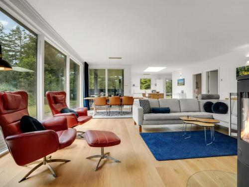 Holiday Home Jonas - from the sea by Interhome in Hals