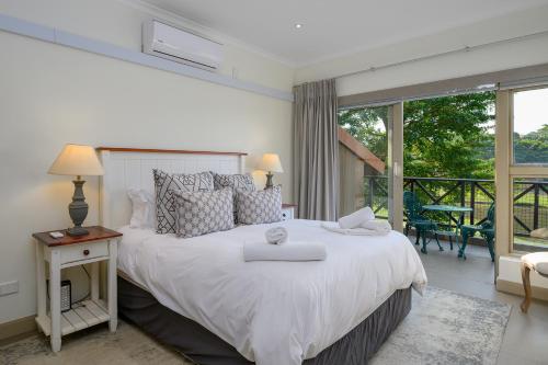 San Lameer Villa 10430 - 4 Bedroom Deluxe - - 8 pax - San Lameer Rental Agency - Southbroom