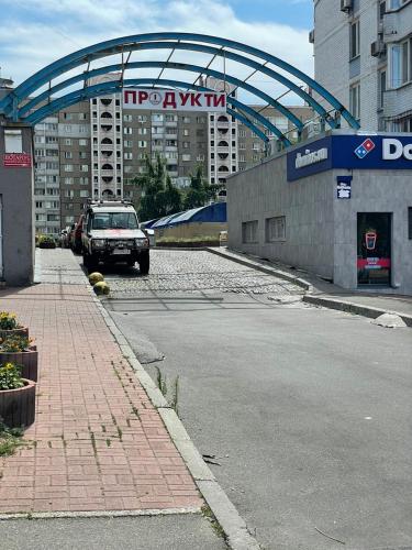 Большая 1 ка, возле больницы, рядом подземный паркинг, Kiev (photo 5)