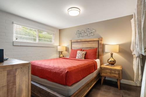 Downtown Cozy Home Base - Purple Sage 1 in Moab, USA