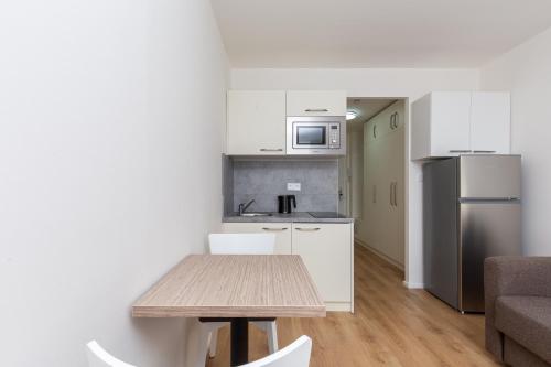 SKYLINE PRAGUE Apartments in Prague 11