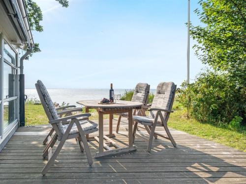  Holiday Home Selja - 15m from the sea by Interhome in Oure