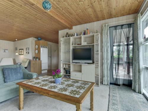 Holiday Home Heralde - 250m from the sea by Interhome in Hejsager