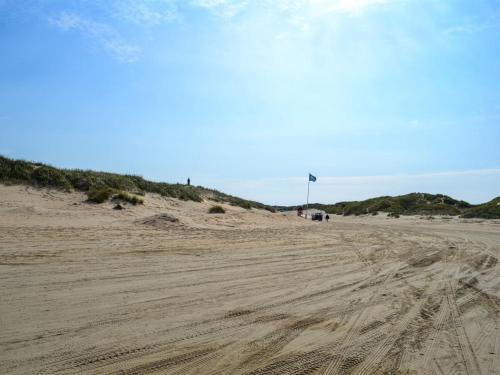 Apartment Illughi - 500m from the sea by Interhome in Lakolk