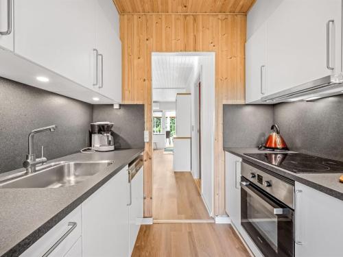 Holiday Home Dorthe - 300m to the fjord by Interhome in Hemmet