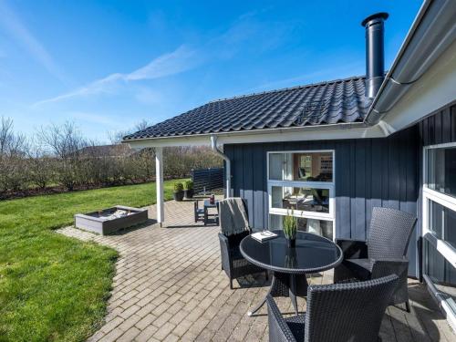 Holiday Home Haagen - 600m to the fjord by Interhome in Skaven