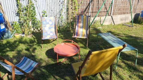 花園, Retrouvailles de famille et amis 3 étoiles (Retrouvailles de famille et amis 3 etoiles) in 弗爾芒通