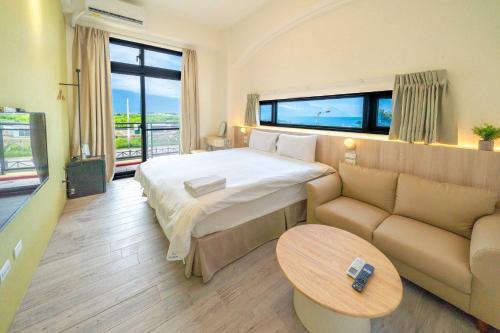 冉冉七星潭海景民宿 near 七星柴魚博物館