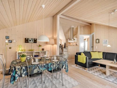 Holiday Home Tobbi - 1-1km to the fjord by Interhome in Hemmet