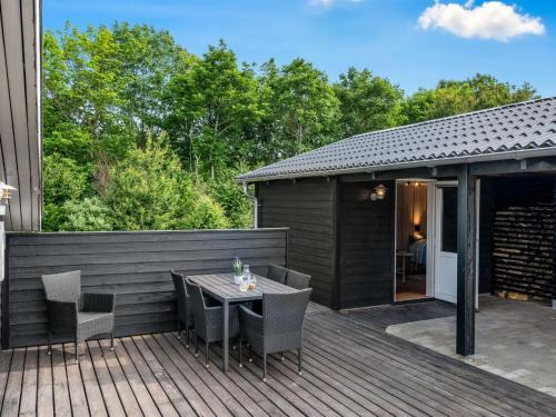 Holiday Home Leeve - 1-4km to the fjord by Interhome in Hemmet