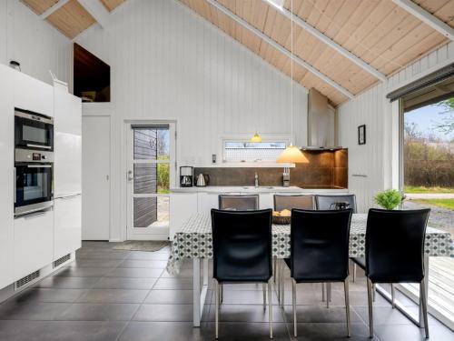 Holiday Home Ketilbiorn - 1-2km to the inlet by Interhome in Hemmet