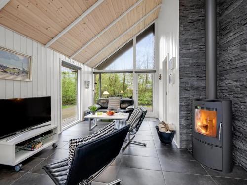 Holiday Home Ketilbiorn - 1-2km to the inlet by Interhome in Hemmet