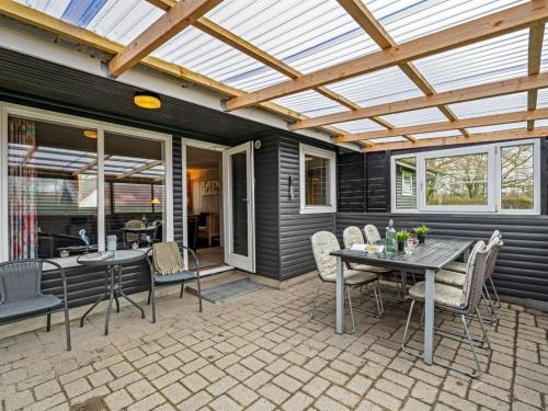 Holiday Home Hoghni - 850m to the fjord by Interhome in Falen