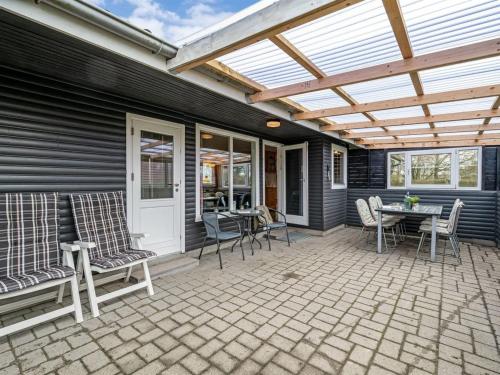 Holiday Home Hoghni - 850m to the fjord by Interhome in Falen